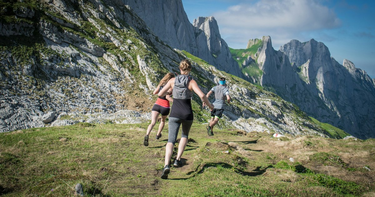 Traileurs dans les Alpes suisses, illustration des résultats du Wildstrubel by UTMB 2026